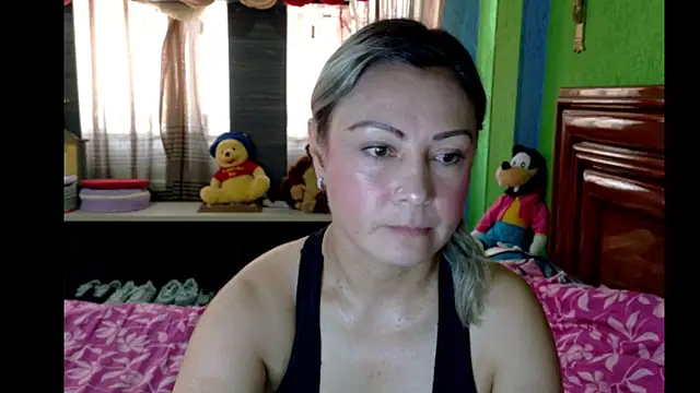  Charlize theron  online show from 04-18-26, 06:12