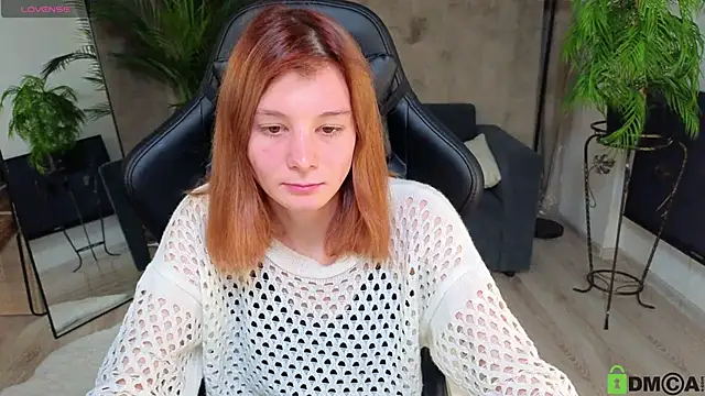 Snapshot of EllinEverly chatting on 09-09-25, 09:14 EllinEverly online show from 09-09-25, 09:14