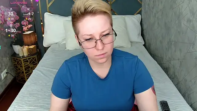 AlexandraGreen online show from 10-02-25, 10:06