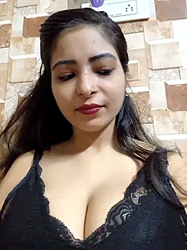 QUEEN-ADITI online show from 09-13-25, 01:00