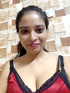 QUEEN-ADITI online show from 10-13-25, 02:44