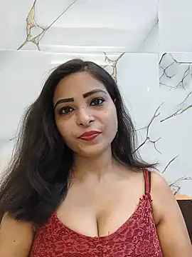 QUEEN-ADITI online show from 05-19-26, 06:47