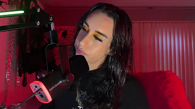 xoFrankie online show from 04-25-26, 01:30