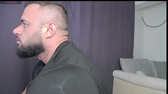 RickyMiami1 online show from 04-28-26, 06:24