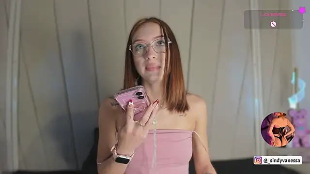 Snapshot of Alison_Ivannova chatting on 10-14-25, 03:18 Alison Ivannova online show from 10-14-25, 03:18