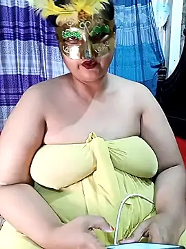 Tanisha-Chy online show from 04-25-26, 05:54