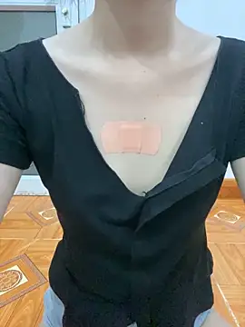 Snapshot of Mochi21 chatting on 09-09-25, 02:33 Mochi21 online show from 09-09-25, 02:33