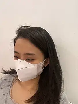 Snapshot of Mochi21 chatting on 09-23-25, 02:14 Mochi21 online show from 09-23-25, 02:14