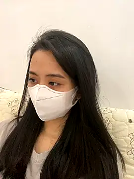 Snapshot of Mochi21 chatting on 10-11-25, 03:17 Mochi21 online show from 10-11-25, 03:17