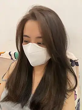 Snapshot of Mochi21 chatting on 10-24-25, 03:03 Mochi21 online show from 10-24-25, 03:03