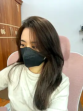 Snapshot of Mochi21 chatting on 11-20-25, 03:28 Mochi21 online show from 11-20-25, 03:28