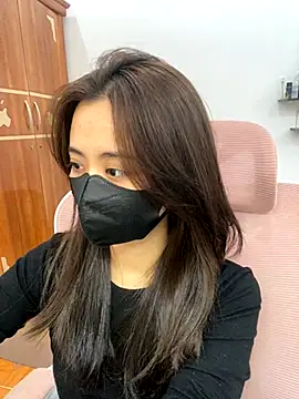 Snapshot of Mochi21 chatting on 11-24-25, 03:50 Mochi21 online show from 11-24-25, 03:50