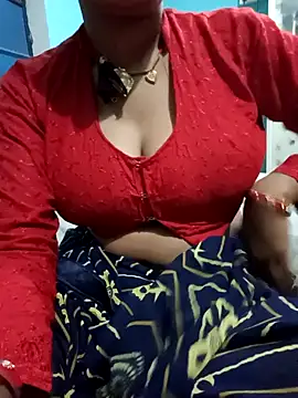 Meenu chauhan online show from 10-31-25, 04:08