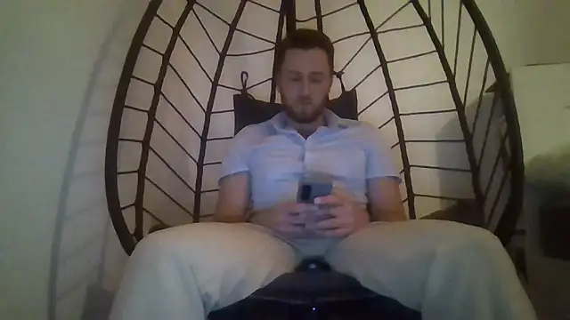 Keviios online show from 10-19-25, 05:13