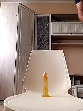 Snapshot of sergik- chatting on 09-25-25, 09:35 sergik- online show from 09-25-25, 09:35