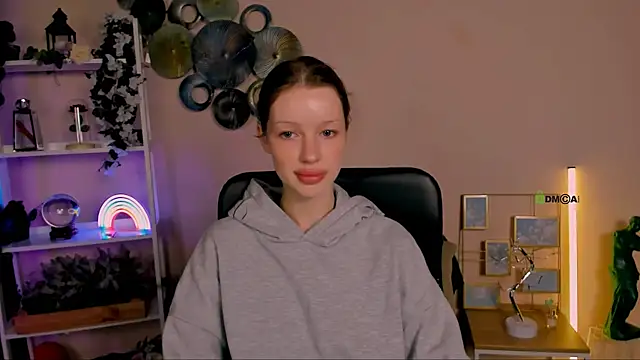 khloebeauty online show from 05-11-26, 05:46