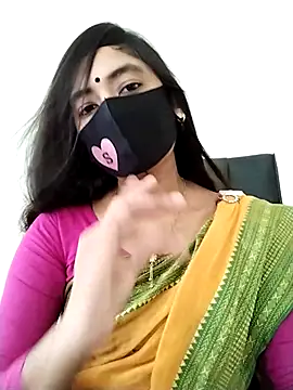 Snapshot of Puja-Rane chatting on 10-07-25, 02:53 Puja-Rane online show from 10-07-25, 02:53