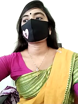 Snapshot of Puja-Rane chatting on 10-08-25, 02:53 Puja-Rane online show from 10-08-25, 02:53