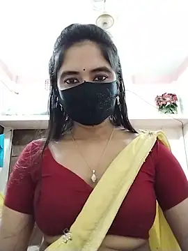 Snapshot of Puja-Rane chatting on 05-23-26, 05:45 Puja-Rane online show from 05-23-26, 05:45