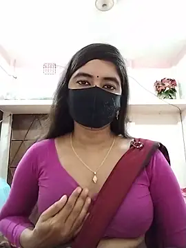 Snapshot of Puja-Rane chatting on 06-08-26, 02:23 Puja-Rane online show from 06-08-26, 02:23