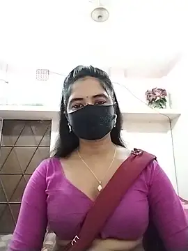 Snapshot of Puja-Rane chatting on 06-08-26, 04:07 Puja-Rane online show from 06-08-26, 04:07