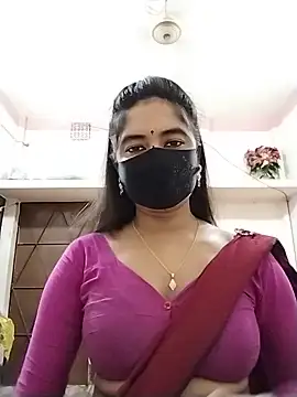 Snapshot of Puja-Rane chatting on 06-11-26, 02:11 Puja-Rane online show from 06-11-26, 02:11