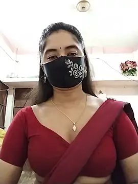 Snapshot of Puja-Rane chatting on 06-14-26, 02:09 Puja-Rane online show from 06-14-26, 02:09
