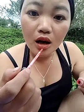 lusy-000 online show from 09-21-25, 01:40