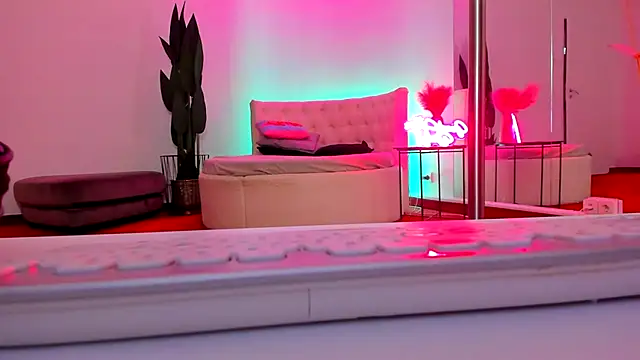 JessicaSky  online show from 11-13-25, 08:19