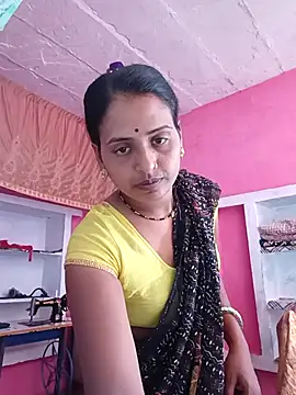 Snapshot of Rupali_hot chatting on 05-13-26, 07:17 Rupali hot online show from 05-13-26, 07:17