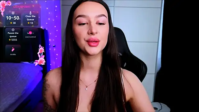 Veronica Larsson online show from 02-17-26, 11:40