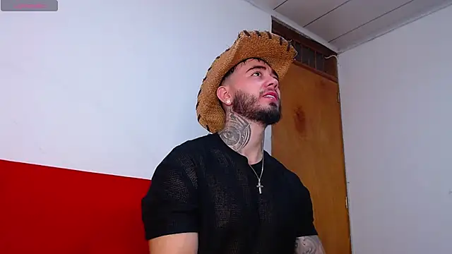 tommyblessd1 online show from 09-08-25, 06:18