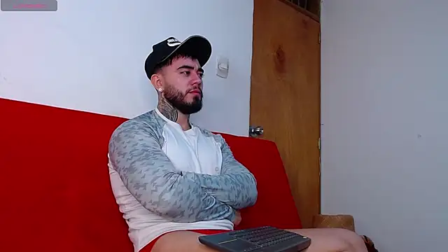 tommyblessd1 online show from 10-11-25, 07:29