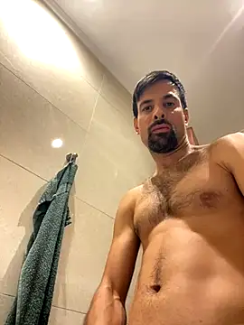 Snapshot of tantrii chatting on 10-30-25, 02:18 tantrii online show from 10-30-25, 02:18