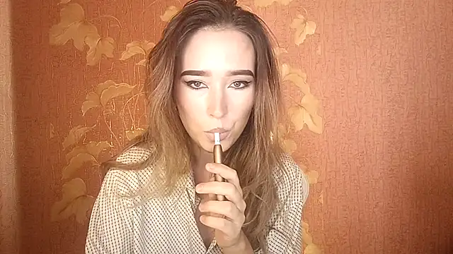 Awora Wolf online show from 09-21-25, 01:35