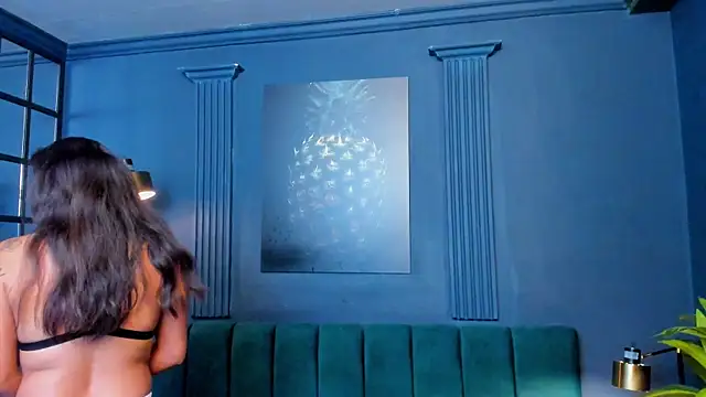 aliceandsia online show from 09-20-25, 02:56