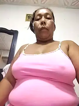 Snapshot of Naomi-Mature chatting on 09-26-25, 10:19 Naomi-Mature online show from 09-26-25, 10:19