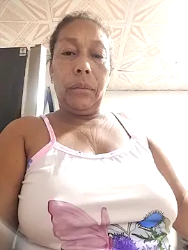 Snapshot of Naomi-Mature chatting on 10-04-25, 08:45 Naomi-Mature online show from 10-04-25, 08:45