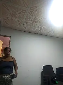 Snapshot of Naomi-Mature chatting on 10-17-25, 08:39 Naomi-Mature online show from 10-17-25, 08:39