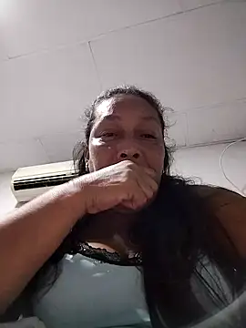 Naomi-Mature online show from 04-12-26, 03:22