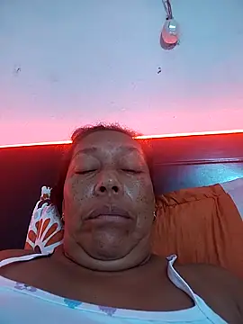 Naomi-Mature online show from 04-27-26, 10:24