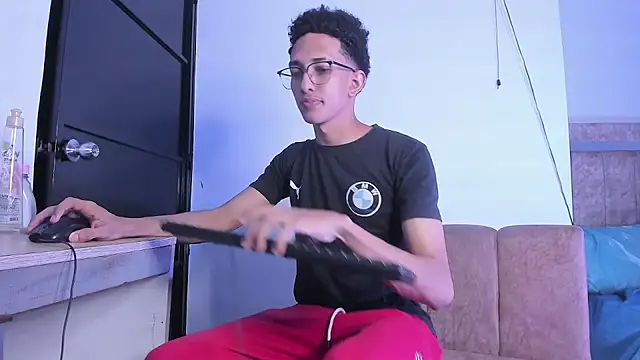 Snapshot of Cj_davis_ chatting on 10-10-25, 02:54 Cj davis  online show from 10-10-25, 02:54