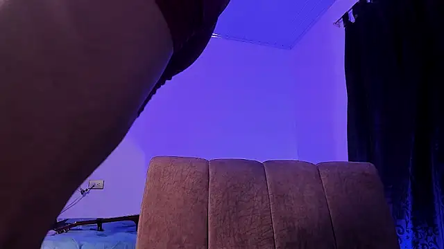 Snapshot of Cj_davis_ chatting on 10-16-25, 03:51 Cj davis  online show from 10-16-25, 03:51