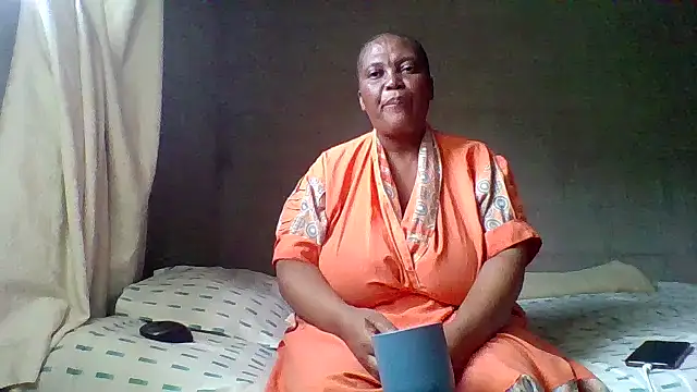 lolla01sweetness online show from 02-12-26, 01:17