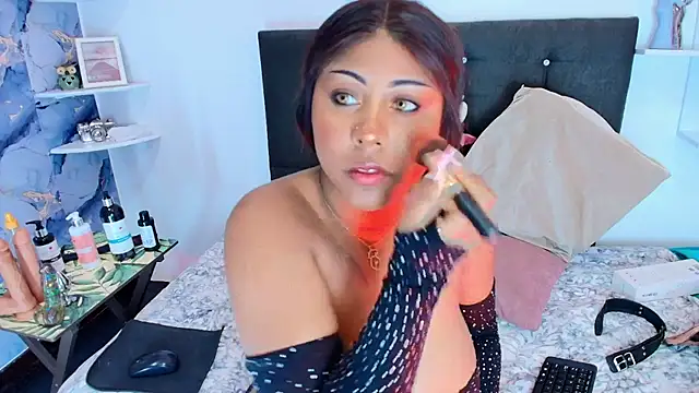 Snapshot of AngelThroatt chatting on 09-16-25, 02:51 AngelThroatt online show from 09-16-25, 02:51