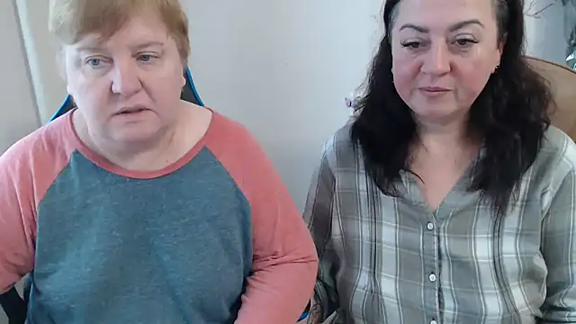 Bertie Adeline online show from 10-25-25, 07:49