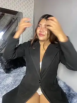 Snapshot of Jasmin_Pink chatting on 09-19-25, 01:34 Jasmin Pink online show from 09-19-25, 01:34