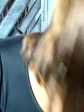 Snapshot of Jasmin_Pink chatting on 10-24-25, 01:29 Jasmin Pink online show from 10-24-25, 01:29