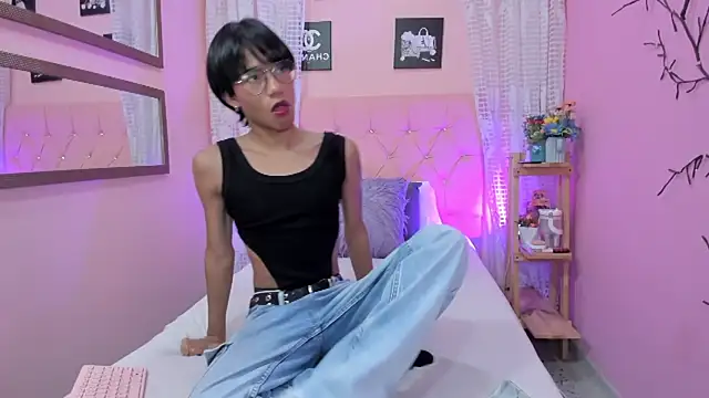 Liam evvan online show from 09-20-25, 03:29