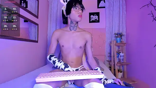 Liam evvan online show from 07-25-26, 03:59